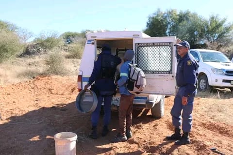 A total of 15 male suspects, aged between 22 and 50, were arrested across the Northern Cape for contraventions of the Immigration Act