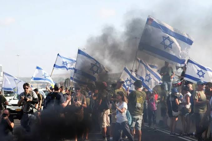 Massive Protests Sweep Israel as Families Demand Hostage Release