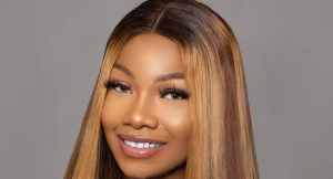 Tacha Sets New Record with 144 Makeups in 24 Hours