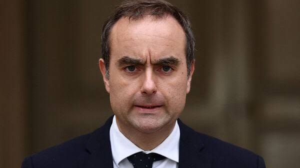 French Prime Minister Sébastien Lecornu Resigns After Just 26 Days in Office