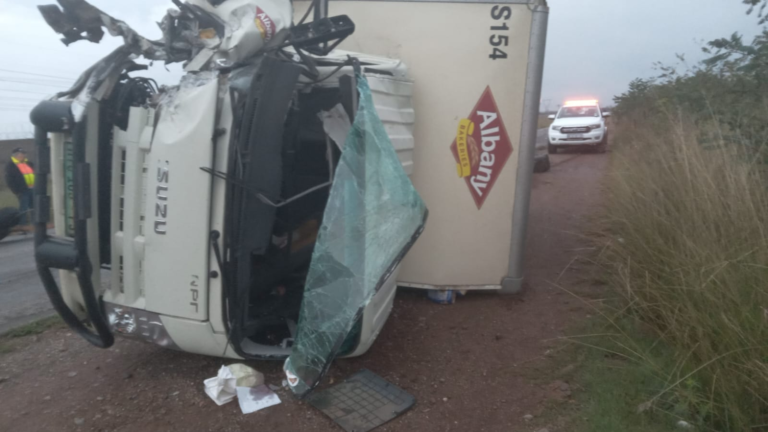 R553 Horror Crash Near Vanderbijlpark Leaves One Dead After Head-On Collision