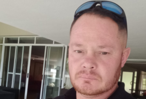 BREAKTHROUGH IN WITNESS D MURDER: SUSPECT ARRESTED IN JOHANNESBURG BREAKTHROUGH IN WITNESS D MURDER: SUSPECT ARRESTED IN JOHANNESBURG In a major step forward, police have made their first arrest in the high-profile murder of Marius van der Merwe – better known as Witness D from the Madlanga Commission of Inquiry. A dedicated task team, set up on the President’s orders by National Police Commissioner General Fannie Masemola, took over the case and quickly built a strong case. This week they obtained a warrant and, on Saturday 14 March 2026, arrested the man believed to have pulled the trigger. The suspect was picked up in Johannesburg. Right now, officers are still searching several addresses linked to him and have already seized the vehicle thought to have been used in the killing. The arrested man is expected to appear in the Brakpan Magistrate’s Court on Monday 16 March 2026 for his first court appearance. General Masemola praised the team for moving fast and delivering this early win in such a sensitive investigation. Tags: witness d murder, marius van der merwe, saps arrest, johannesburg suspect, madlanga commission, brakpan court, south africa crime breakthrough