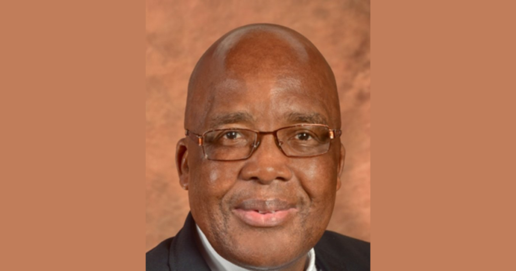 Aaron Motsoaledi