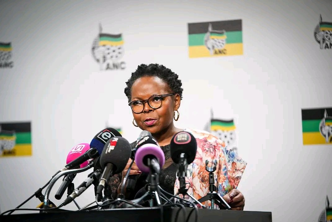 Mahlengi Bhengu-Motsiri