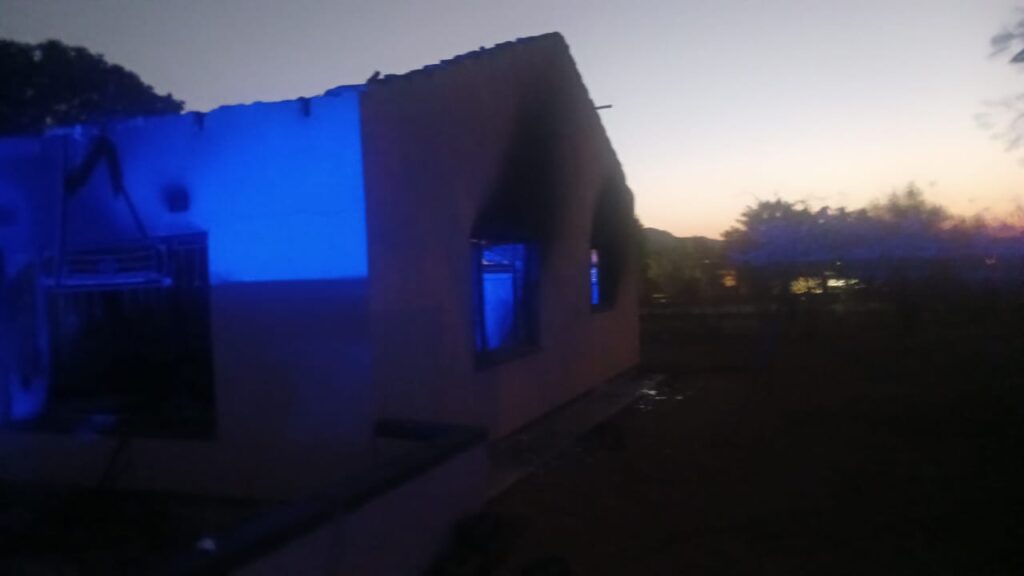Rooival village fire, Rooival arson