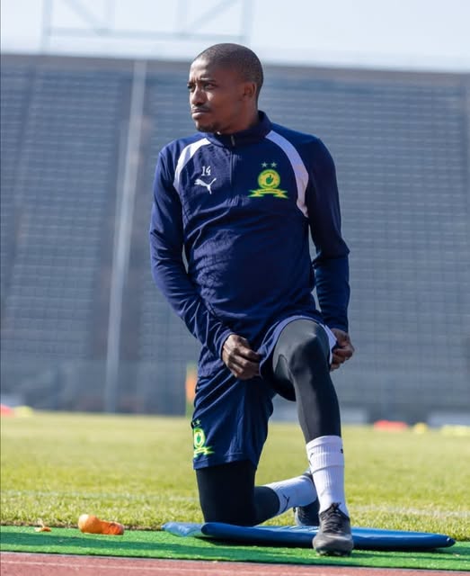 Monnapule Saleng’s agent, Karabo Mathang-Tshabuse, has revealed that the Mamelodi Sundowns star’s struggles may be deeper than disciplinary issues.