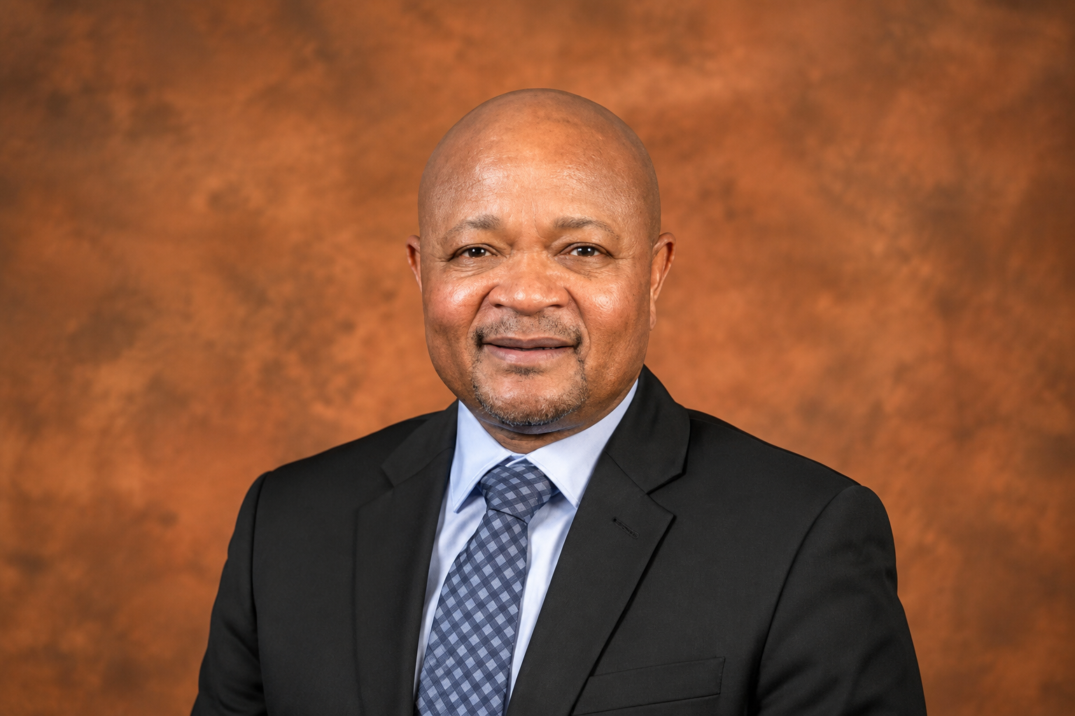 Police Seize Cellphones at Minister Senzo Mchunu's KZN Home in Second Warrant Execution