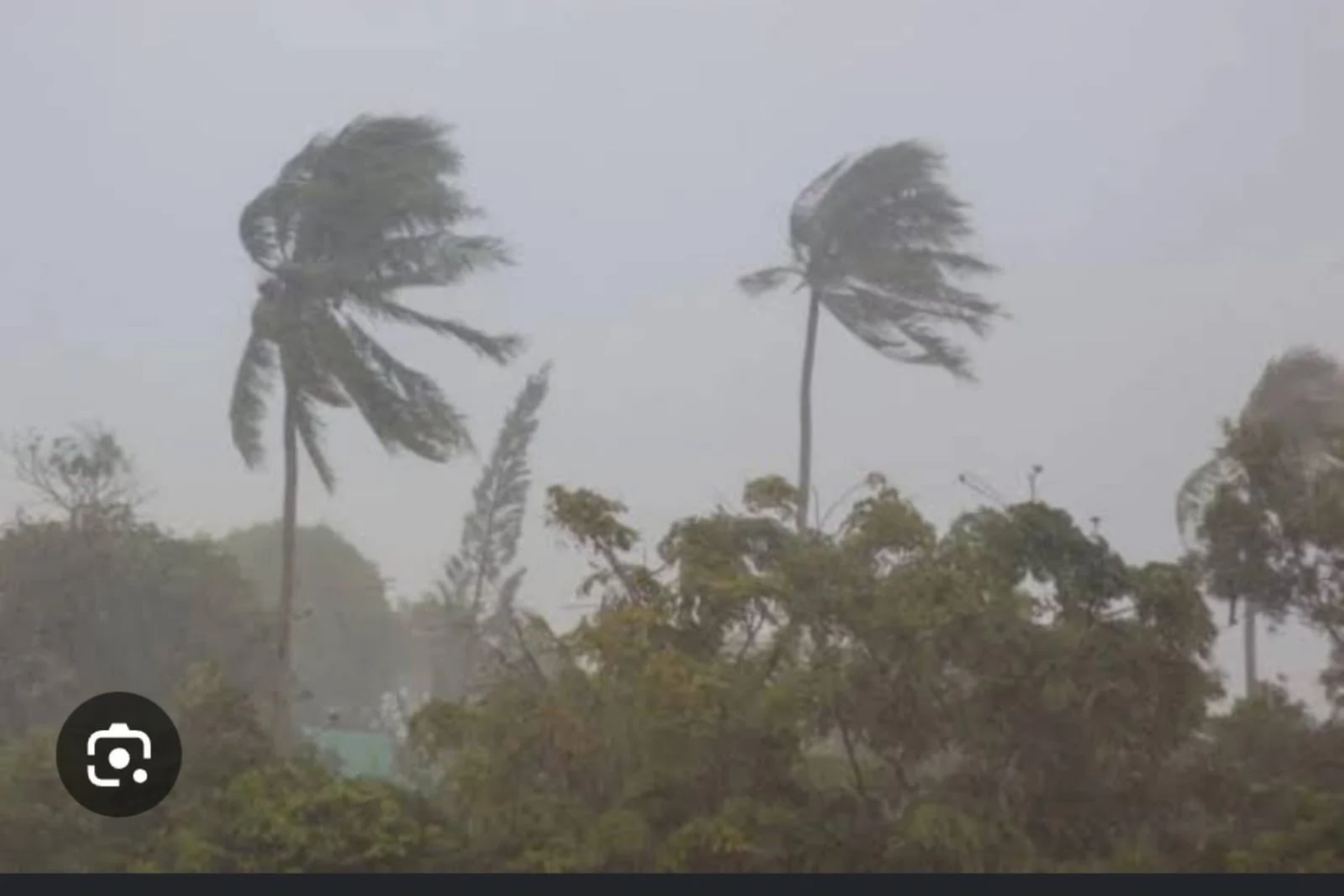 Storms, hail and flooding expected across SA today, Saturday