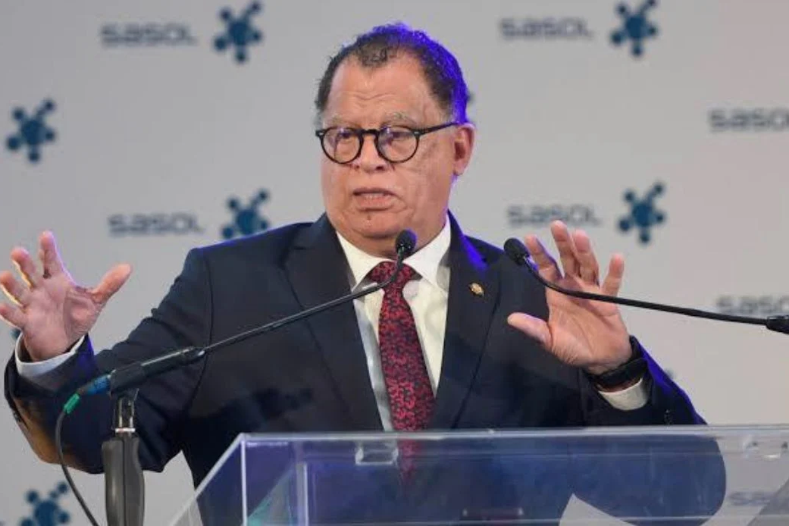 That’s not a question” — Jordaan snaps when grilled over Mosimane’s Bafana Bafana salary