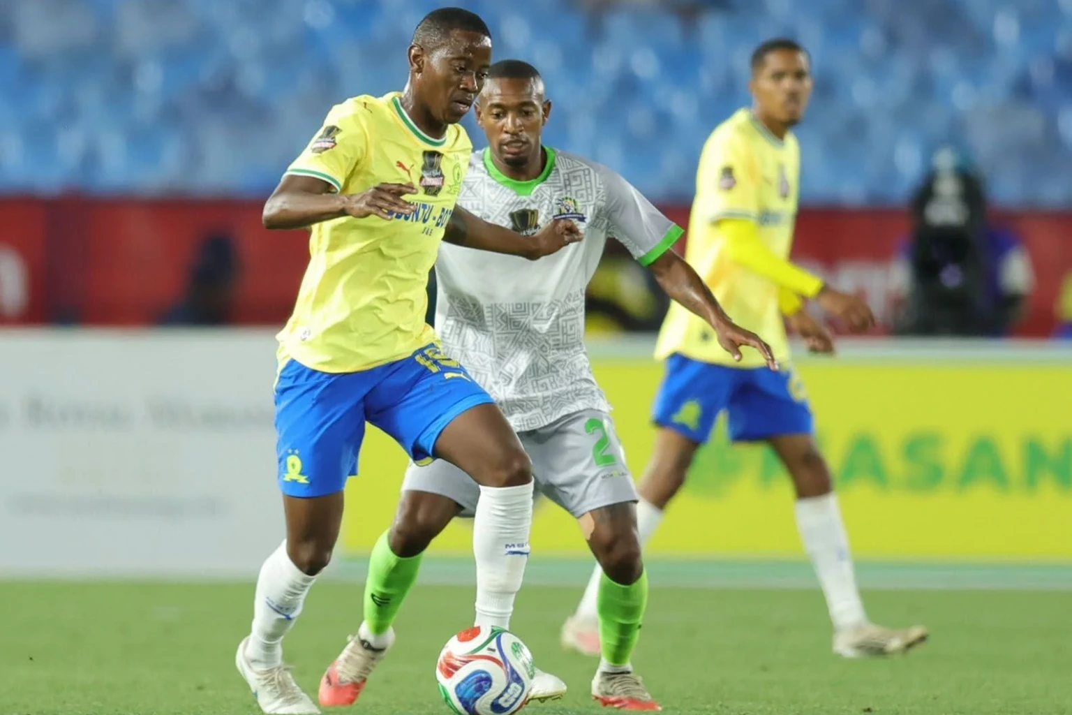 Cardoso Explains Shock Half-Time Subbing of Cele and Basadine in Sundowns Win Over Gallants