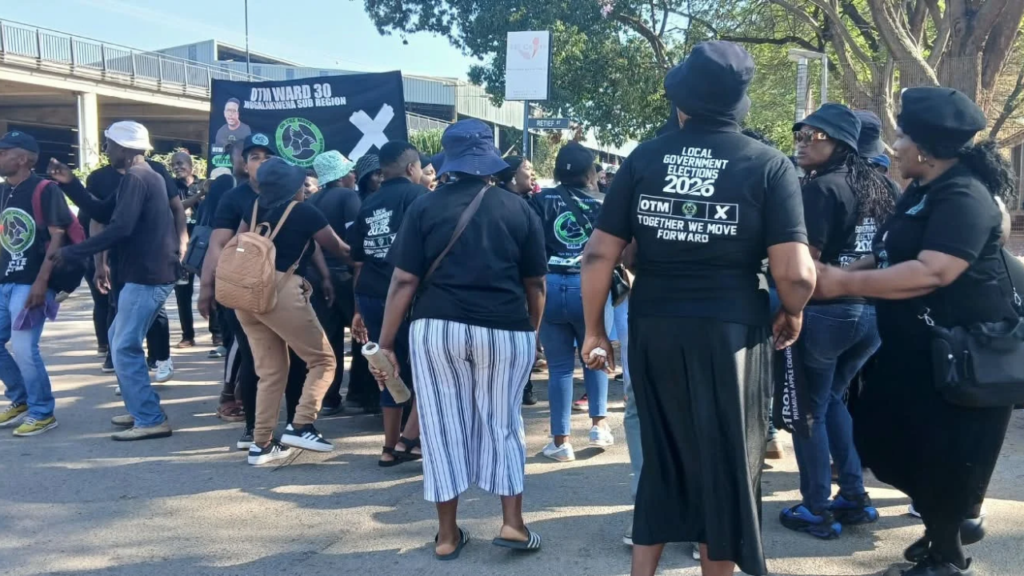 Mokonyane attends court as Mogalakwena municipal manager faces corruption charges
