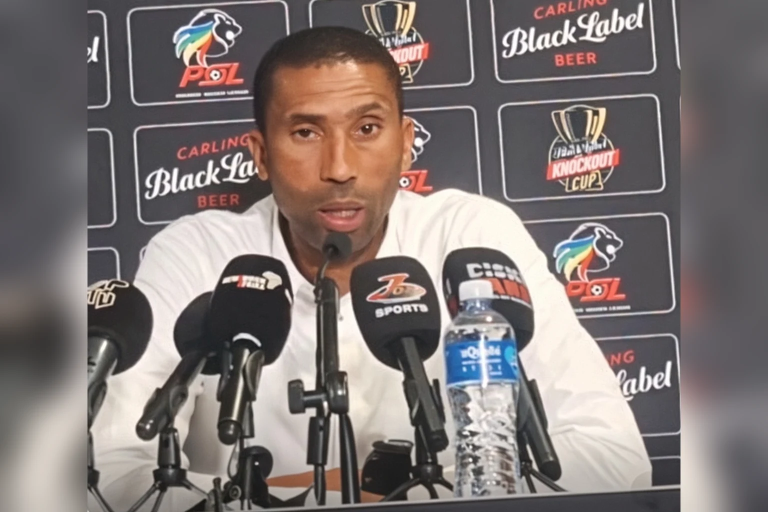 Ouaddou issues blunt warning to Pirates players: “I’m not here to nurse anybody”